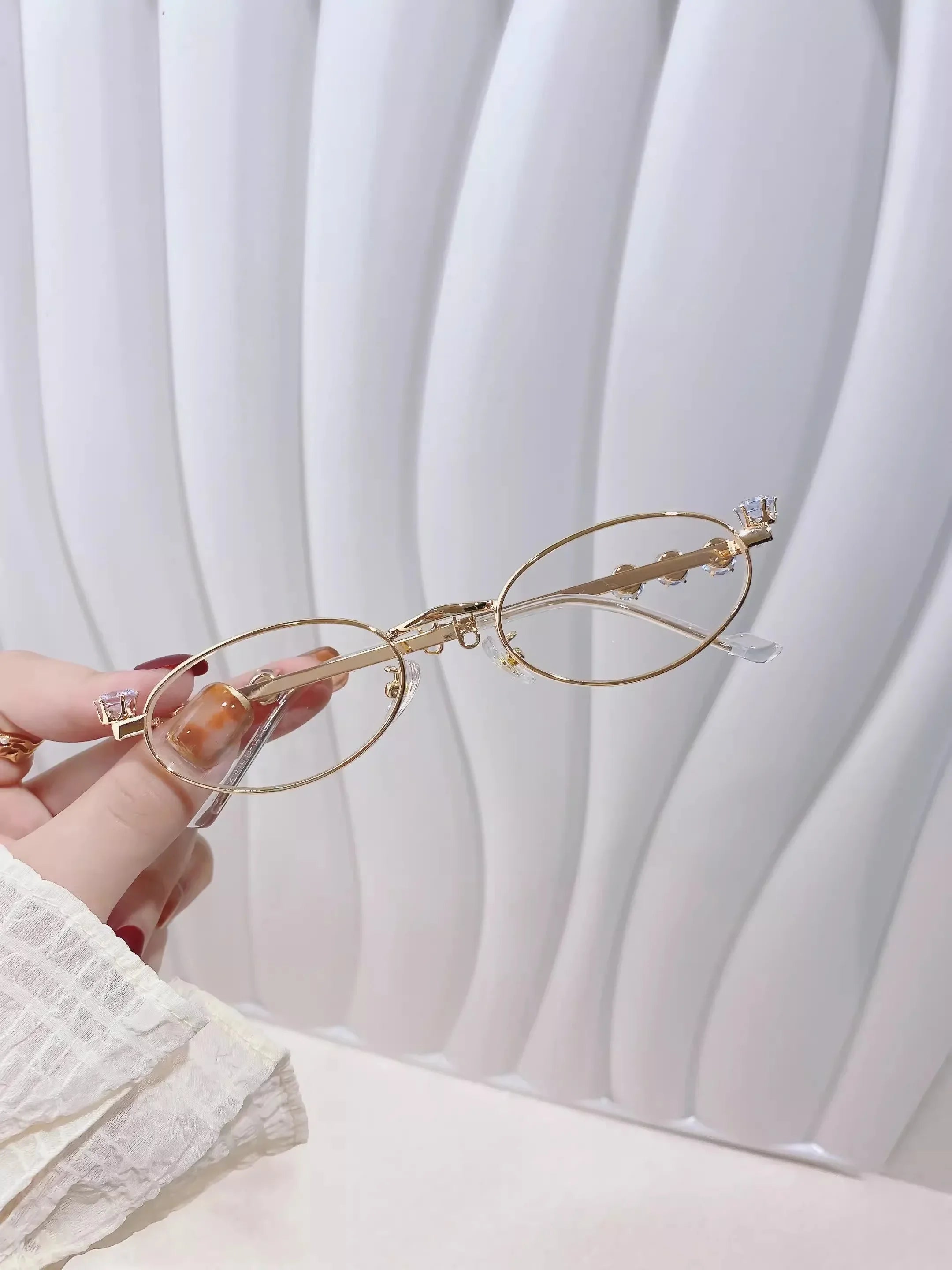 Rhinestone Oval Retro Sunglasses