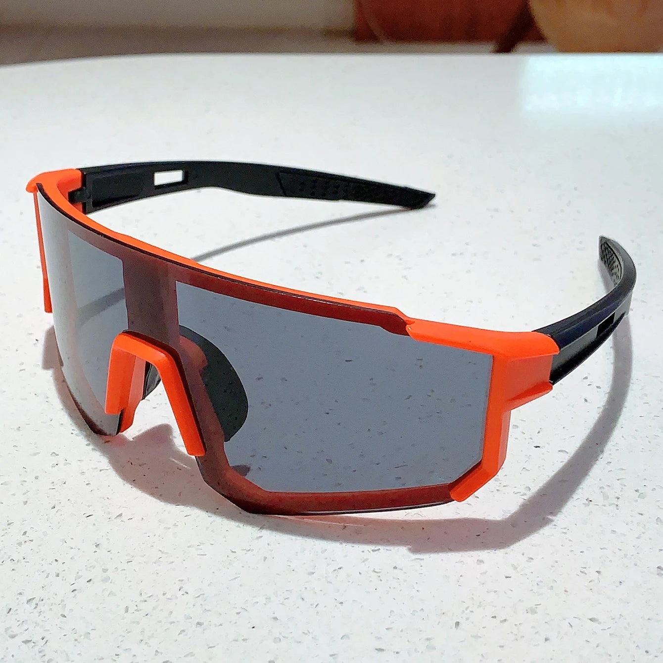 Trendy Oversized Sports Sunglasses