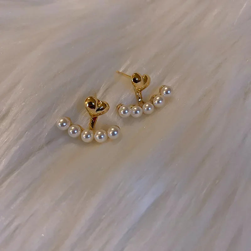 Heart & Round Pearl Stud Earrings