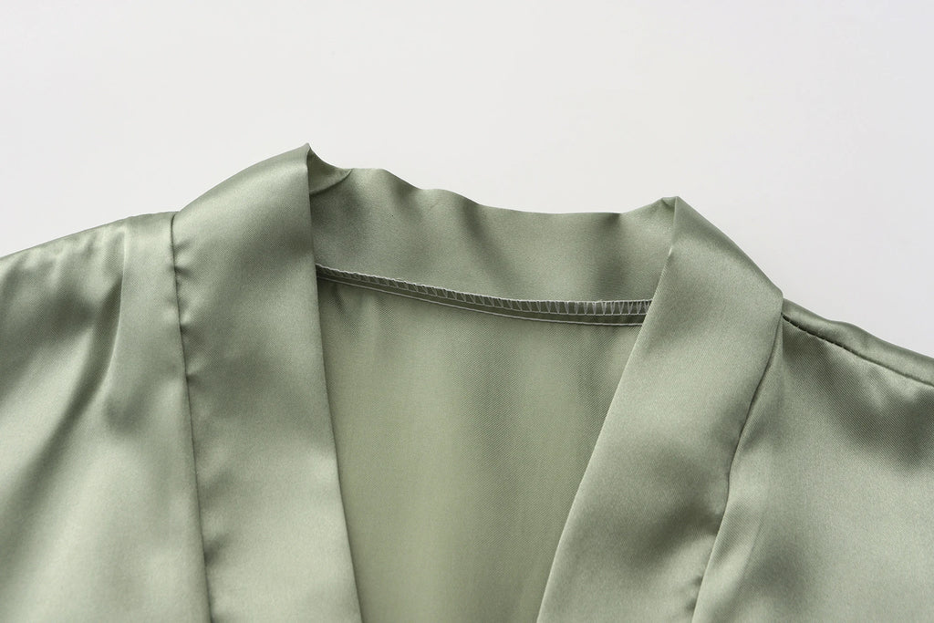 Bridesmaid Satin Robe – Grass Green